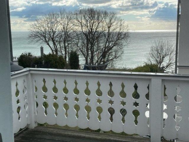 Villa Seestern - Ferienhaus Mit Meerblick Sassnitz Exteriér fotografie